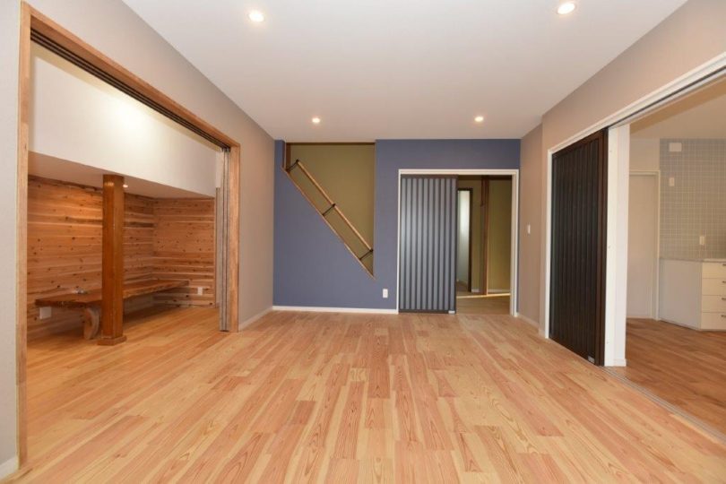 間仕切りのできるテレワークスペースを考えました。