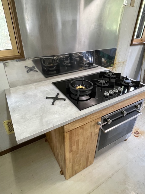 キャビネット製作から設置までワンストップで出来る会社は、長野市鋼商コウショウビルドにお任せ。